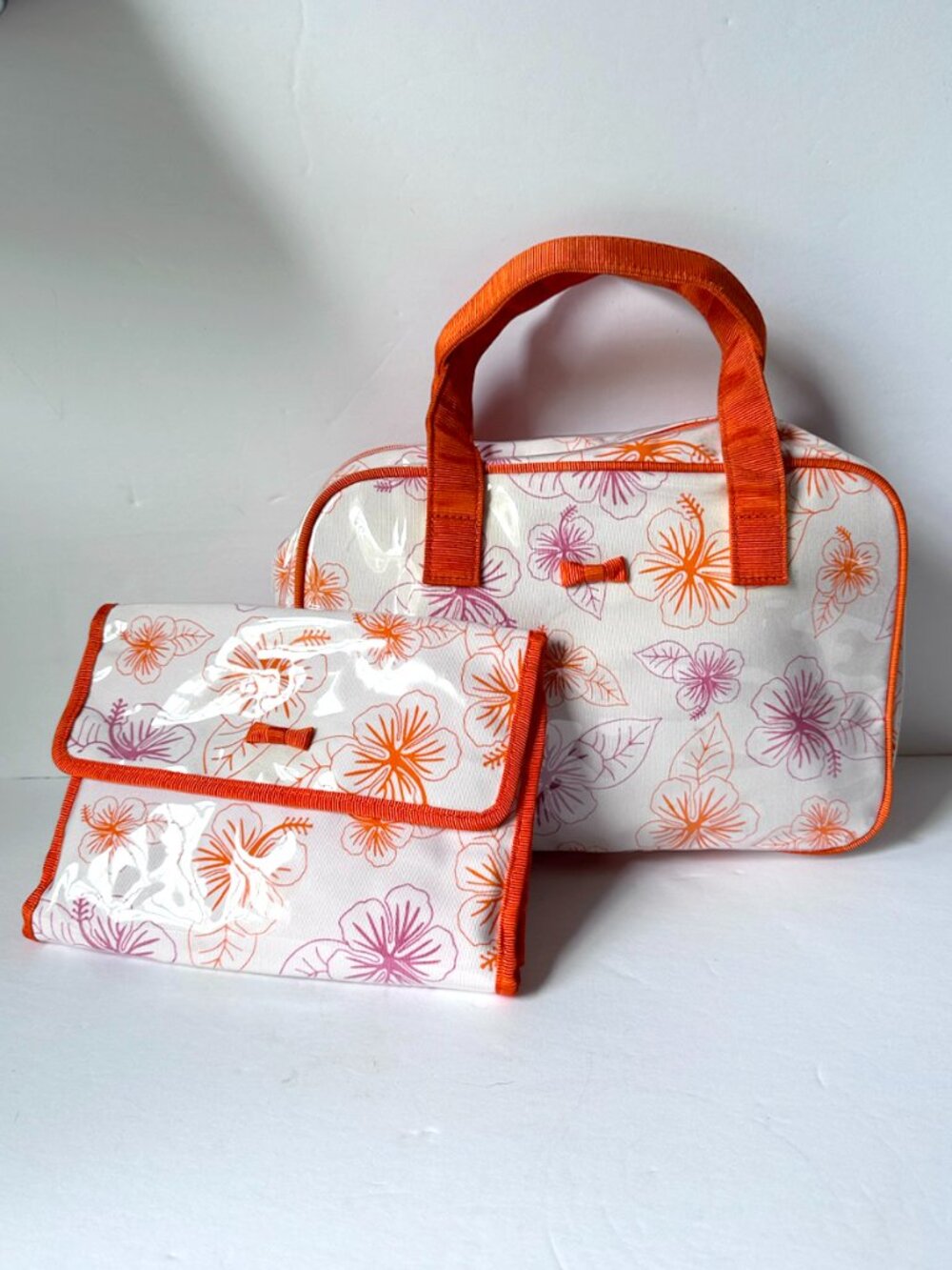 Liz Claiborne Hibiscus Travel Bag Set Floral Cosmetic Bag & Fold-Out Organizer